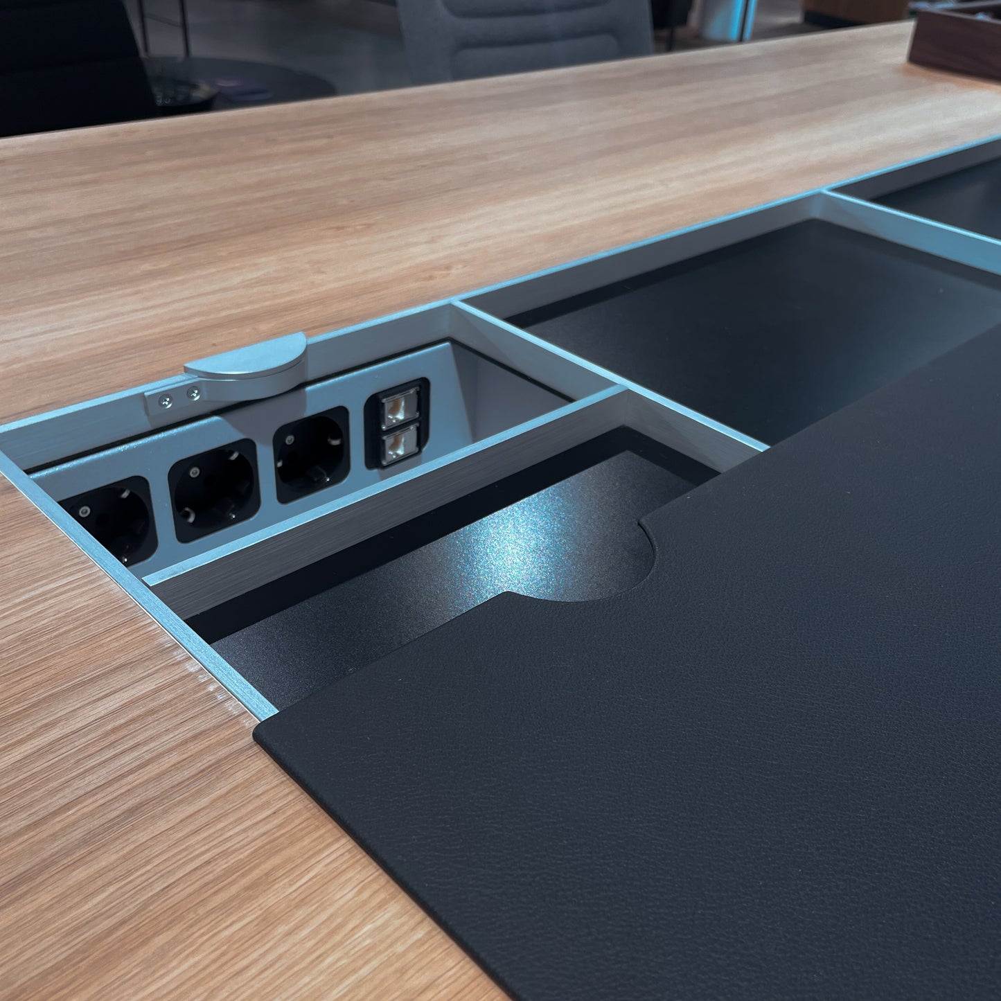 Renz Sono Managerschreibtisch