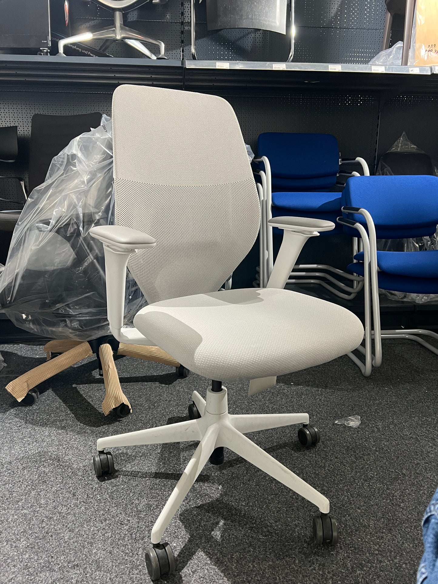 Vitra ACX Mesh